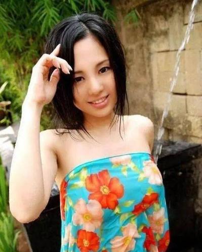 50歲熟女穿搭術